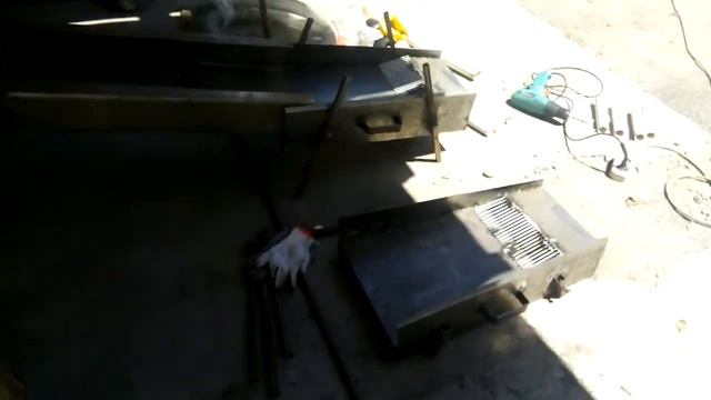 Поиск золота вручную! Инжекторный шлюз .Оборудование для поиска россыпного золота. смотреть онлайн