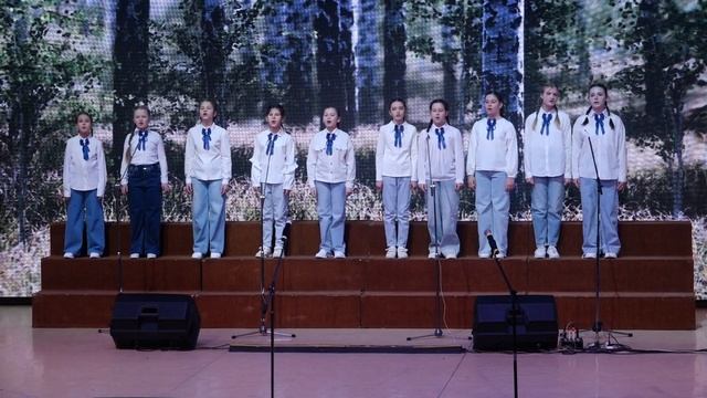 "Мы - твое будущее, Россия!" 
Вокальный ансамбль "Облака"