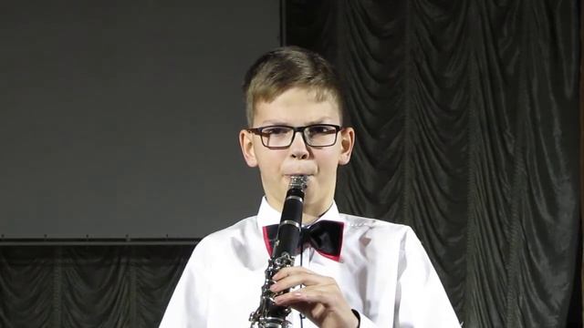 Гуменюк Костя (кларнет) - Маленький цветок смотреть онлайн