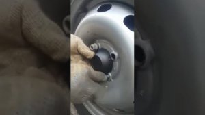 Установка заглушки на ступицу рено логан, сандеро