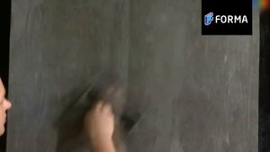 Нужно ли шпатлевать поверхность стеклохолста после наклеивания?