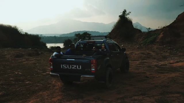 ISUZU TEST DRIVE (OFFROAD) MONSTER TRUCK смотреть онлайн