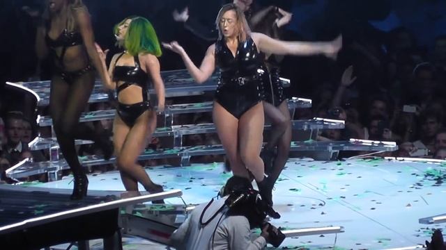 Lady Gaga - Alejandro Live in Amsterdam Ziggo Dome 24.09.2014 - Artrave The Artpop Tour HD Concert