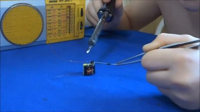 НАСТОЯЩИЙ РАДИО ПЕРЕДАТЧИК СВОИМИ РУКАМИ