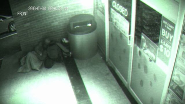 Инопланетянин заснят на пленку - Alien caught on tape