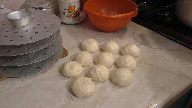 Лодочки с фаршем на пару в мантоварке.  Ну очень вкусно!