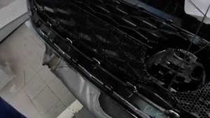 Установка сетки в бампер на новом vw TAOS, без снятия самого бампера. БудниАвтосервис.