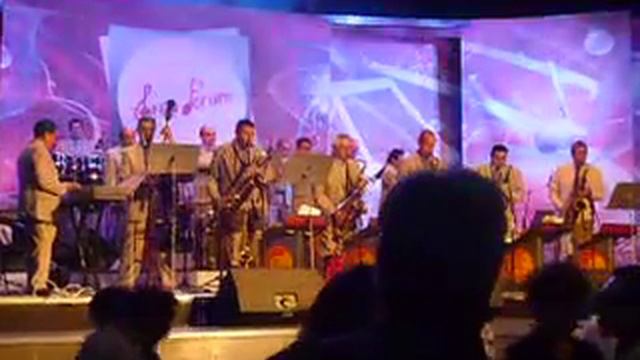 CARLOS CAMPOS "BRILLABAN LAS ESTRELLAS" GRAN FORUM смотреть онлайн