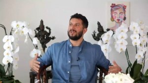 А как ты себя ощущаешь, если не человеком .mp4