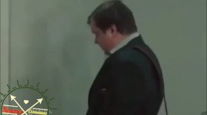 Пописал в сушилку для рук_ Pee in the hand dryer.mp4