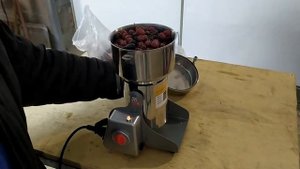 Мельница, он же гриндер / готовим основы для прикормки