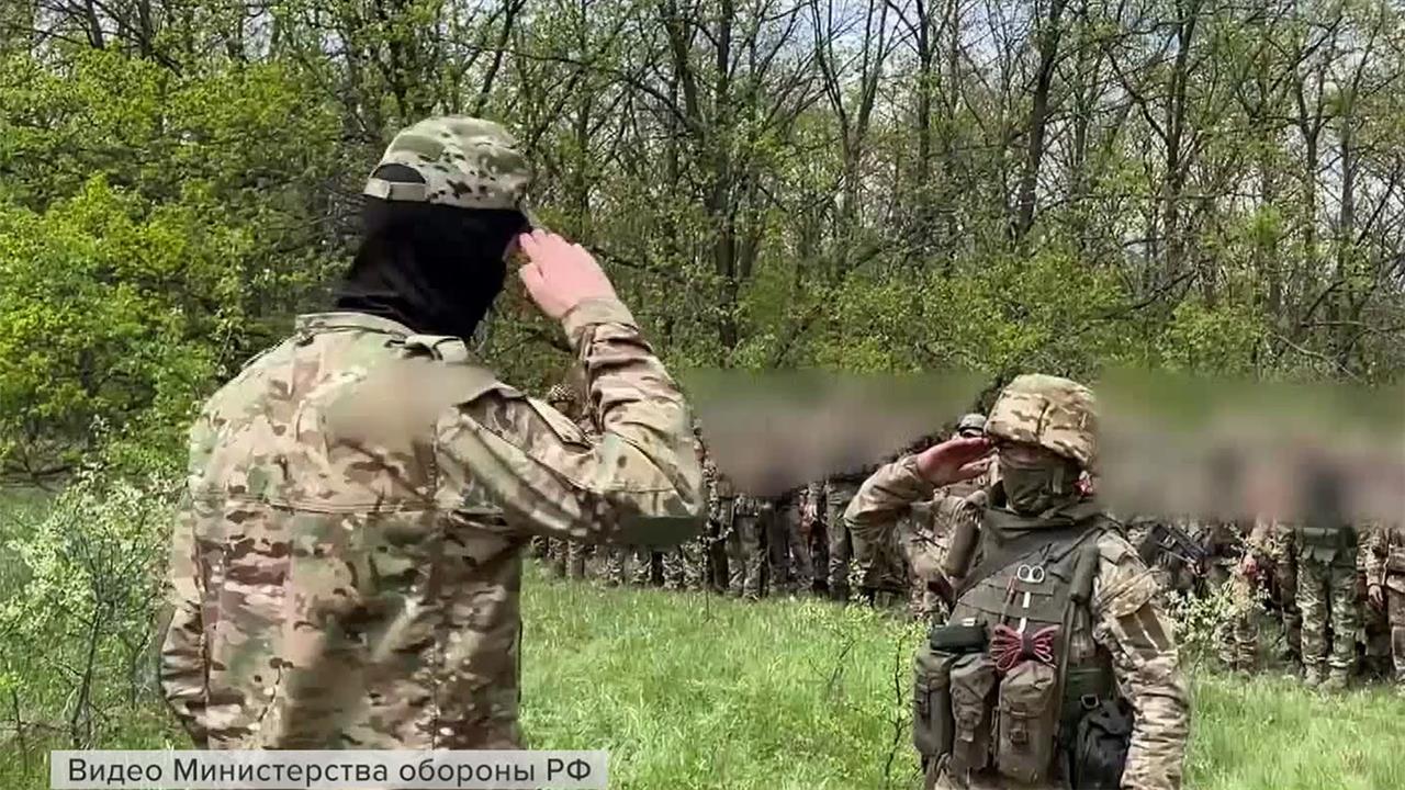 В зоне спецоперации состоялось награждение военнослужащих штурмовых групп ЦВО