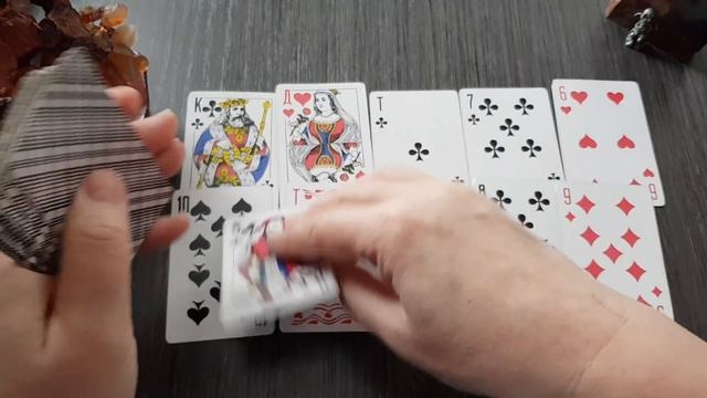 О чем Он думает и мечтает. Гадание на крестового короля. Его чувства к Вам. ПО СЕКРЕТУ