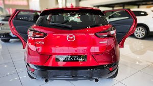 Совершенно новый роскошный маленький внедорожник Mazda CX-3 2024 года с двигателем 2,0 л