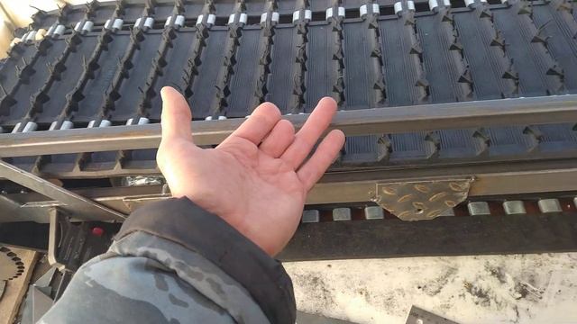 мотособака ... своими руками . лучше поздно ,чем никогда .. готовь сани летом ))).. а не зимой ))).