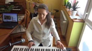 BESAME MUCHO [YAMAHA PSR--E473]