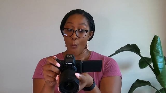 Sigma 16mm F1.4 Lens for the Canon M50 Mark II - Unboxing and Video Test in 2022 смотреть онлайн