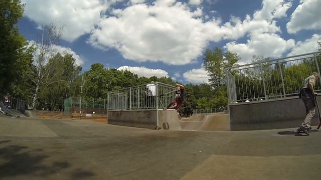 20160614 one-spot kick scooter tricks, скейтпарк Кузьминки смотреть онлайн