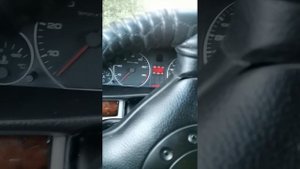 троит на холодную ауди а6 с4 2.8 аск