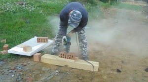 Приспособление для резки кирпича болгаркой