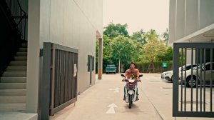 Тайланд сейчас. Пхукет 2021 - Карон и Ката, кладка яиц морской черепахи на местном пляже. 4к