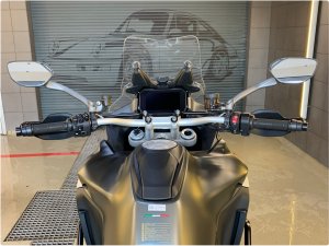 Регулярная мойка и очистка от органических и не органических загрязнений мотоцикла Ducati Multistrad