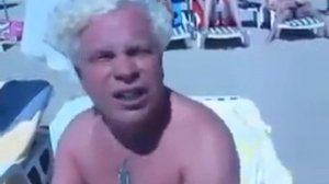 Участник Формулы денег не успел на конференцию (18+).flv