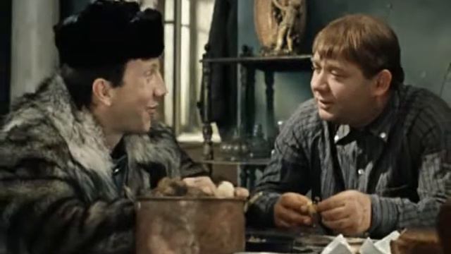 джентельмен у дачи смотреть онлайн