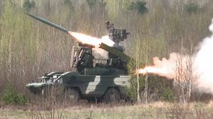 Боевые пуски из зенитного ракетного комплекса «Оса».