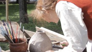 Как на Руси стеклянные бусины делали
