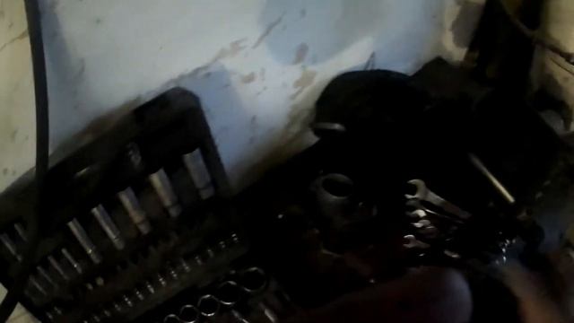 Ремонт Ваз 2114 обломанные шпильки выхлопного коллектора. смотреть онлайн