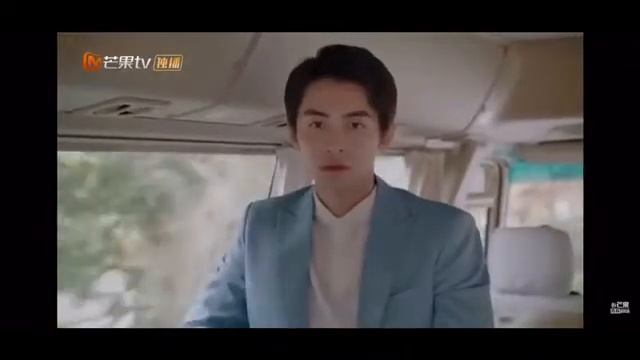 ?Бесчувственный начальник влюбился в секретаря? / Что, если вы мой босс ? смотреть онлайн