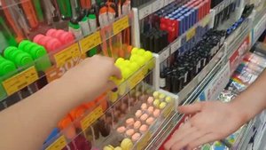 Закупаемся канцелярией к школе по цветам 💗💛💚💙*какие цвета выпадут*🤔