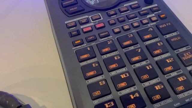 Как записать семпл с любого источника звука на Roland SP404 mk2