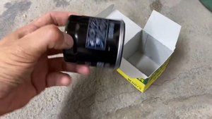 Toyota Camry xv70 SE 2.5 USA первая замена масла в двигателе how to change engine oil at home