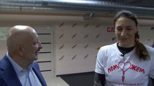 Гаджимет Сафаралиев посетил тренировку Зенфиры Магомедалиевой