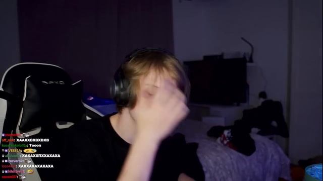 РАСПАКОВКА ПОДАРКОВ ОТ ПОДПИСЧИКОВ | ДИПИНС ОТКРЫВАЕТ ПОСЫЛКИ смотреть онлайн