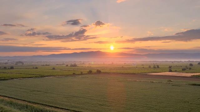 Зачем человек попадает в отношения, где больно, плохо и очень трудно.mp4 смотреть онлайн