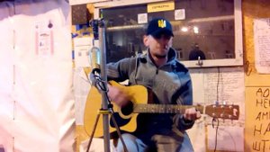 Вільний мікрофон. Майдан #2410. Песня "Ярославны слёзы"