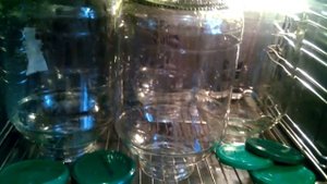 Как стерилизовать банки перед консервацией проверенный способ / How to sterilize jars