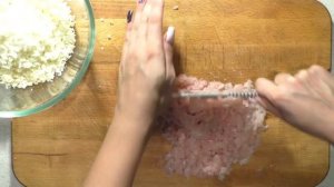 Диетические куриные котлеты с капустой