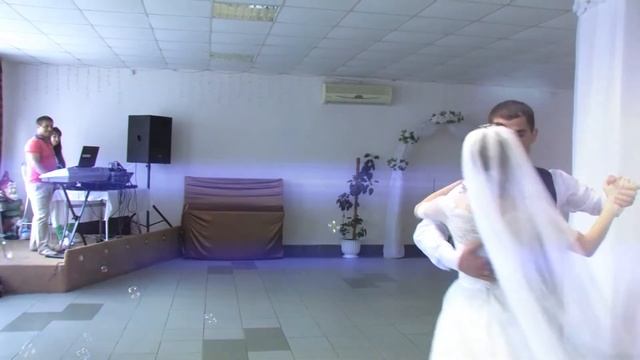 Первый свадебный танец Лили и Юры 25.06.2016(видео на свадьбу в Хмельницком)GalayStudio 0972529082 смотреть онлайн