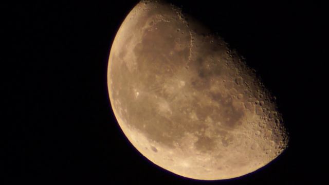 Луна в рефрактор sky watcher 1206 19.10.2019 moon through sky watcher 1206 refractor смотреть онлайн