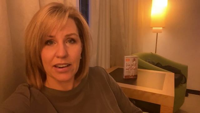 Nicole Staudinger über »Von jetzt auf Glück« смотреть онлайн