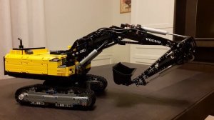 Lego Volvo Excavator MOC