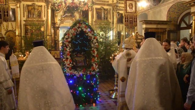 Торжественное богослужение в праздник Рождества Господа Бога и Спаса нашего Иисуса Христа смотреть онлайн