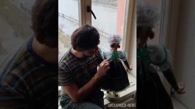 Николай Цискаридзе. "Тщетная предосторожность" .Вдова Симона. Его роль и его кукла.