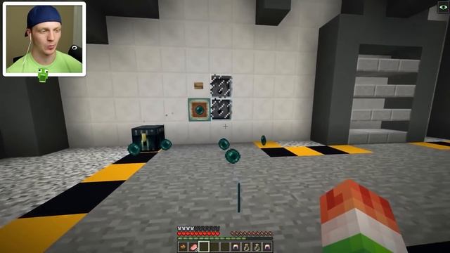 4 Secret Underwater Bases In Minecraft смотреть онлайн