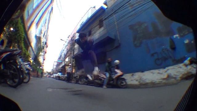 SONY HDR PJ-210 with Opteka 37mm 0.3X HD Ultra Fisheye Lens Adapter (Reinhart Amar) смотреть онлайн