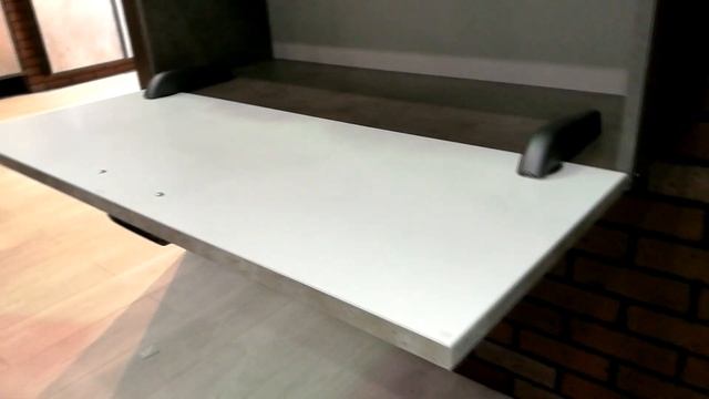 Барные кронштейны с доводчиком. Открывание фасада вниз смотреть онлайн